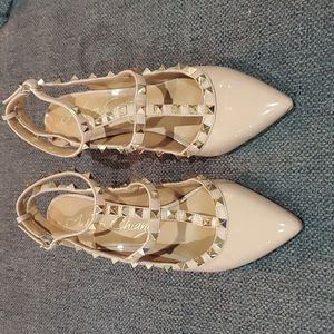 Artura Chiang Nude Heel, size 7